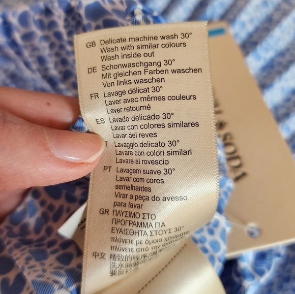 Scotch & Soda Blue Print Midi Skirt M NWT - Picture 6 of 8